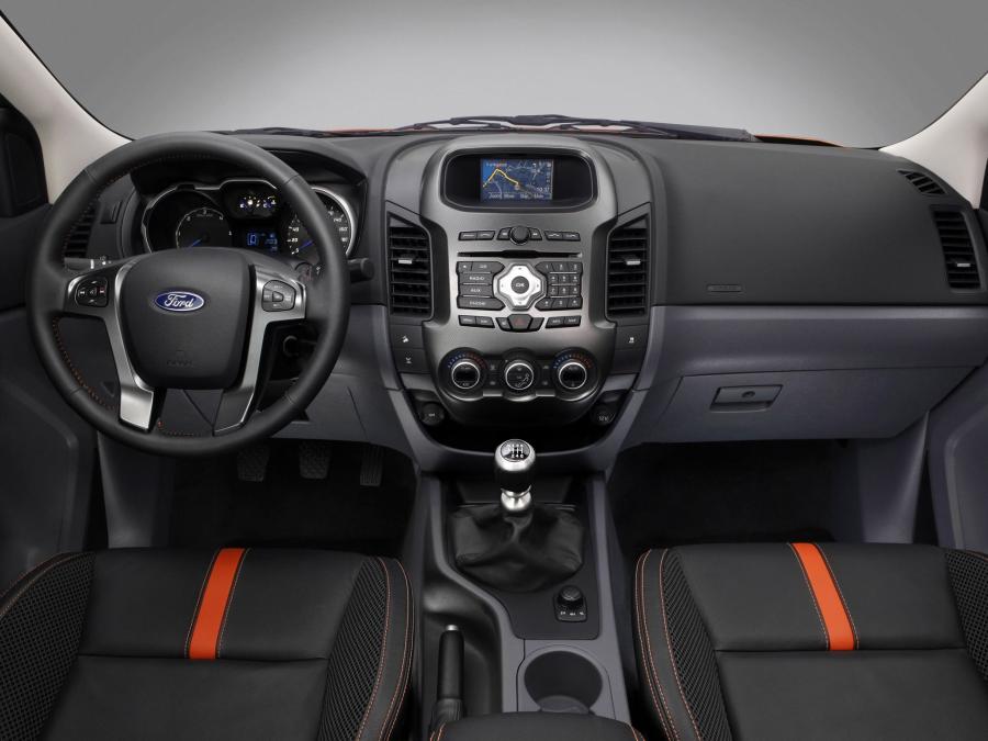  Ford Ranger Wildtrak 2011 года  (фото 13 из 22)